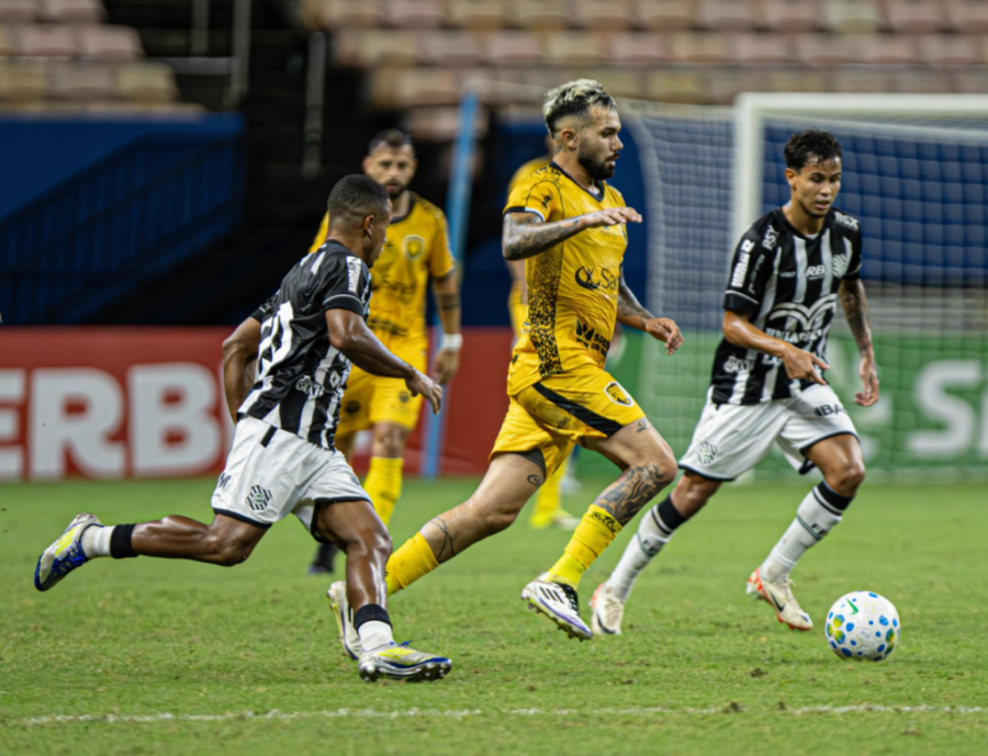 Figueirense vence o Amazonas fora de casa e sobe na Série C