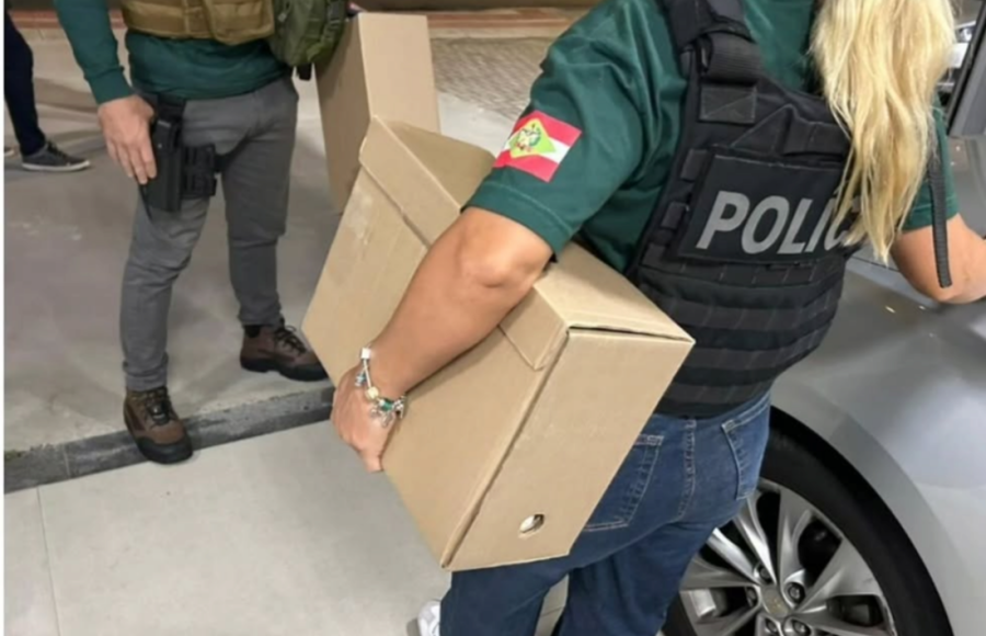 Operação do Gaeco cumpre mandado em empresa de Biguaçu e investiga esquema de corrupção em SC