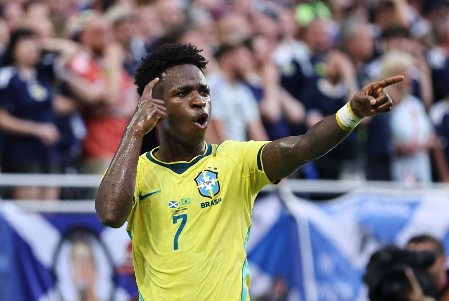 Vini Jr. brilha, Brasil goleia a Escócia e avança às oitavas como líder do Grupo C