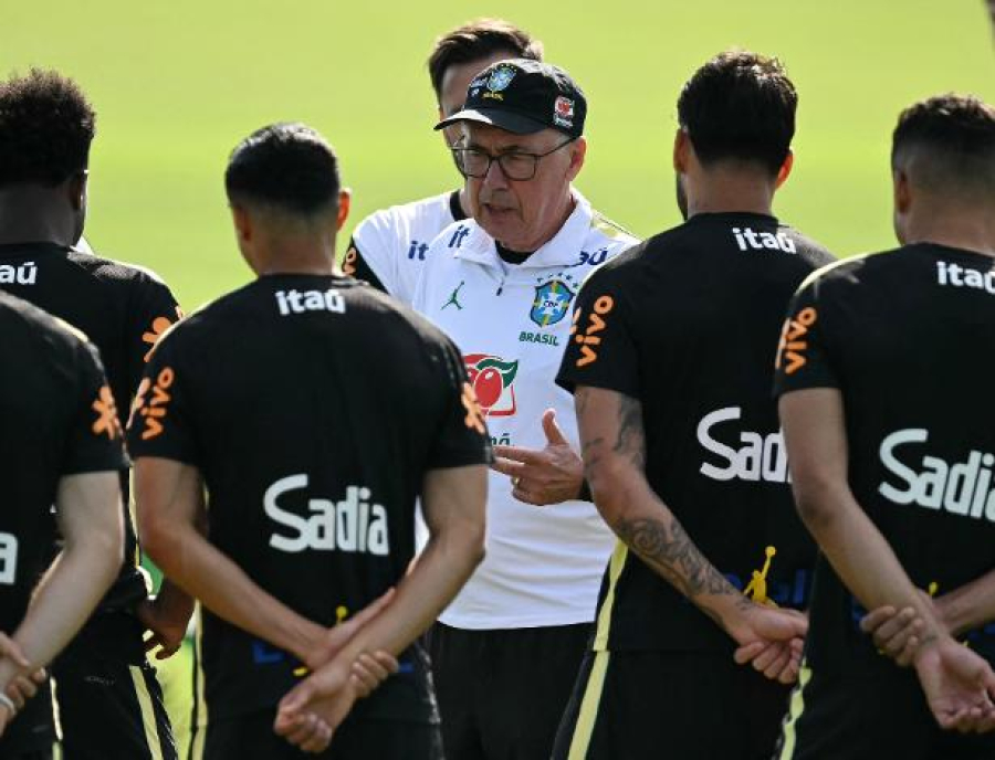 Ancelotti muda estratégia, ouve líderes e encontra formação ideal para duelo decisivo contra o Japão