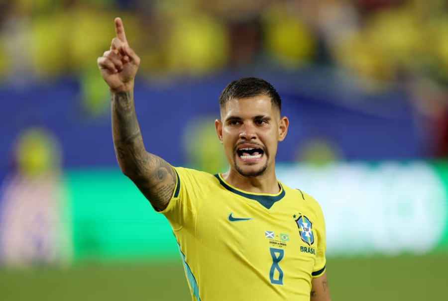 Bruno Guimarães comunica desejo de deixar o Newcastle e quer jogar no Arsenal, diz jornal