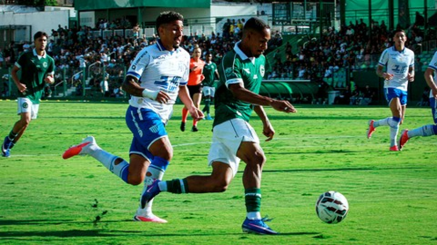 Goiás vira sobre o Avaí e vence pela Série B Leão sai na frente, mas Goiás